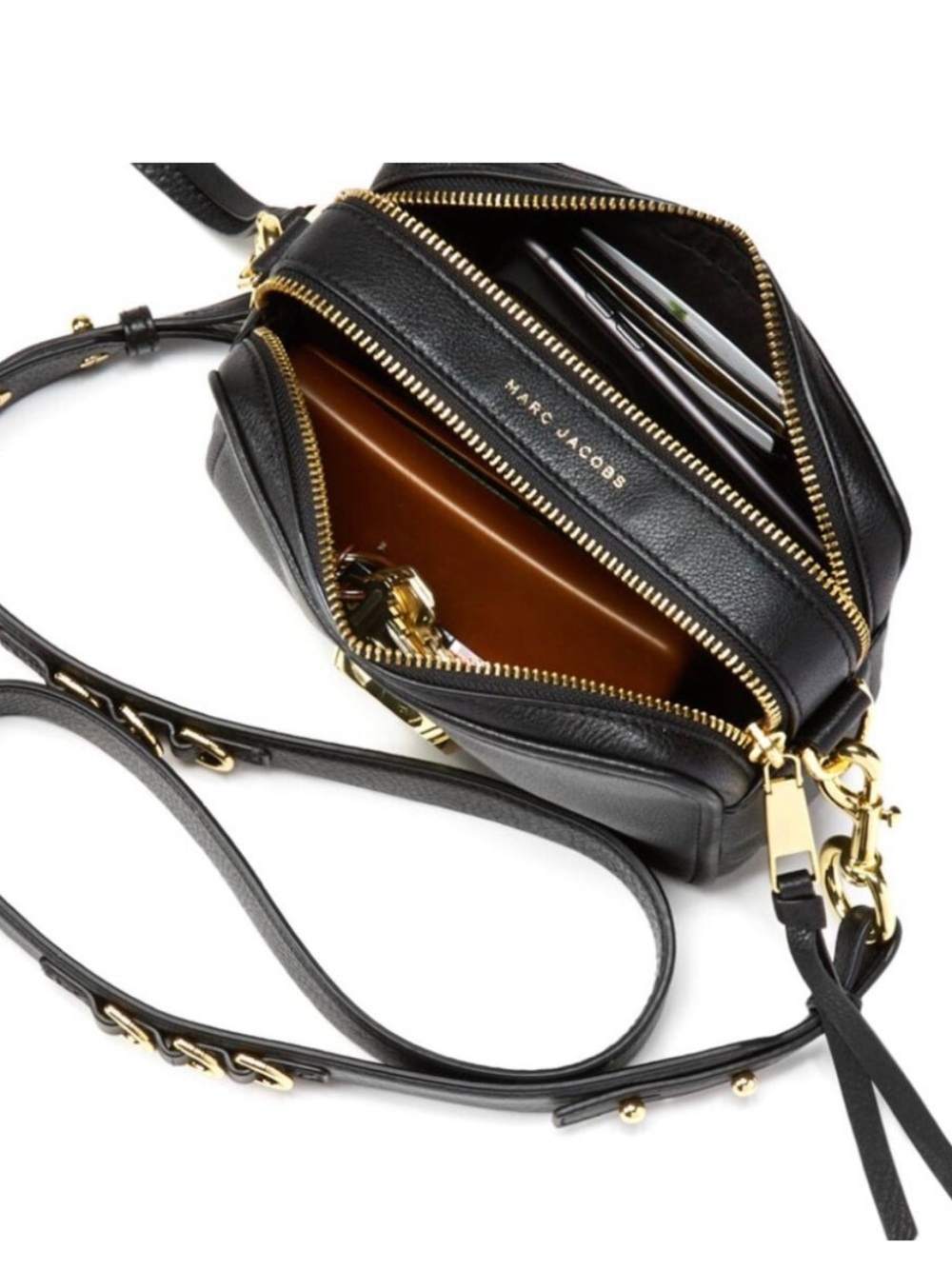 Marc Jacobs Softshot 21
Crossbody Black - Picture 3 of 5
